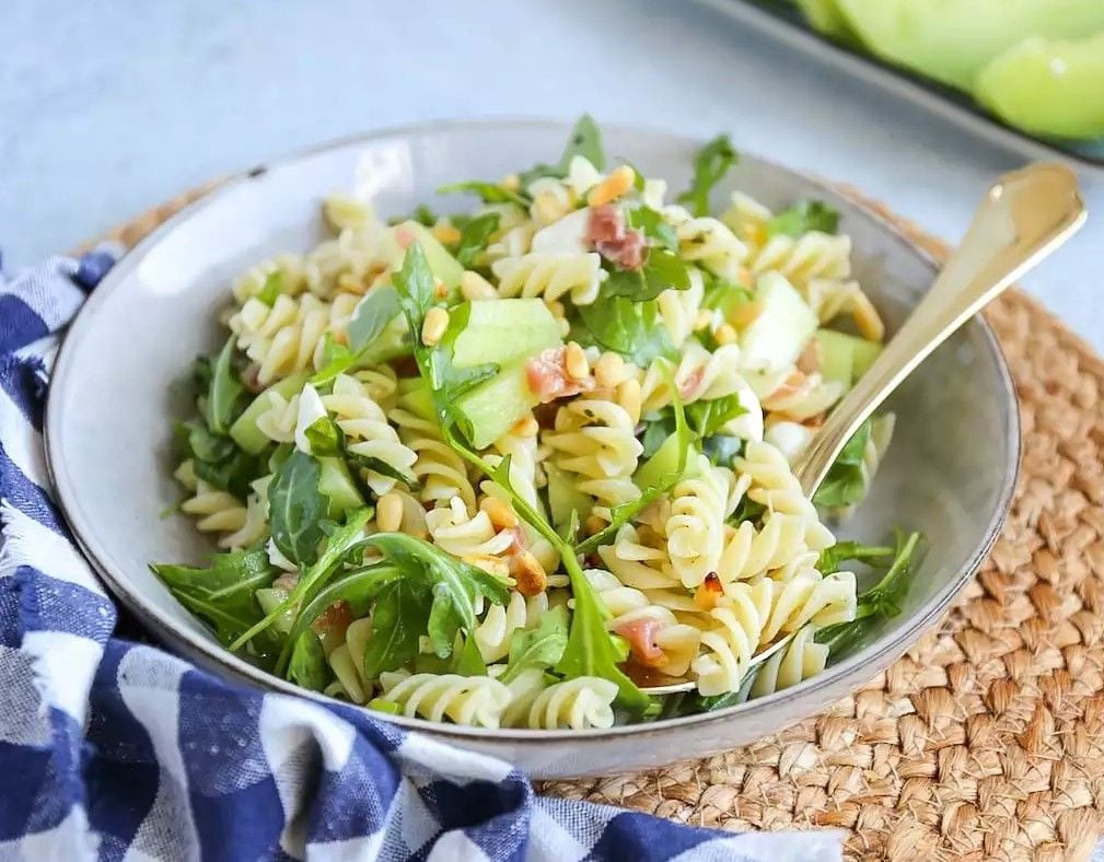 Pasta salad with melon
